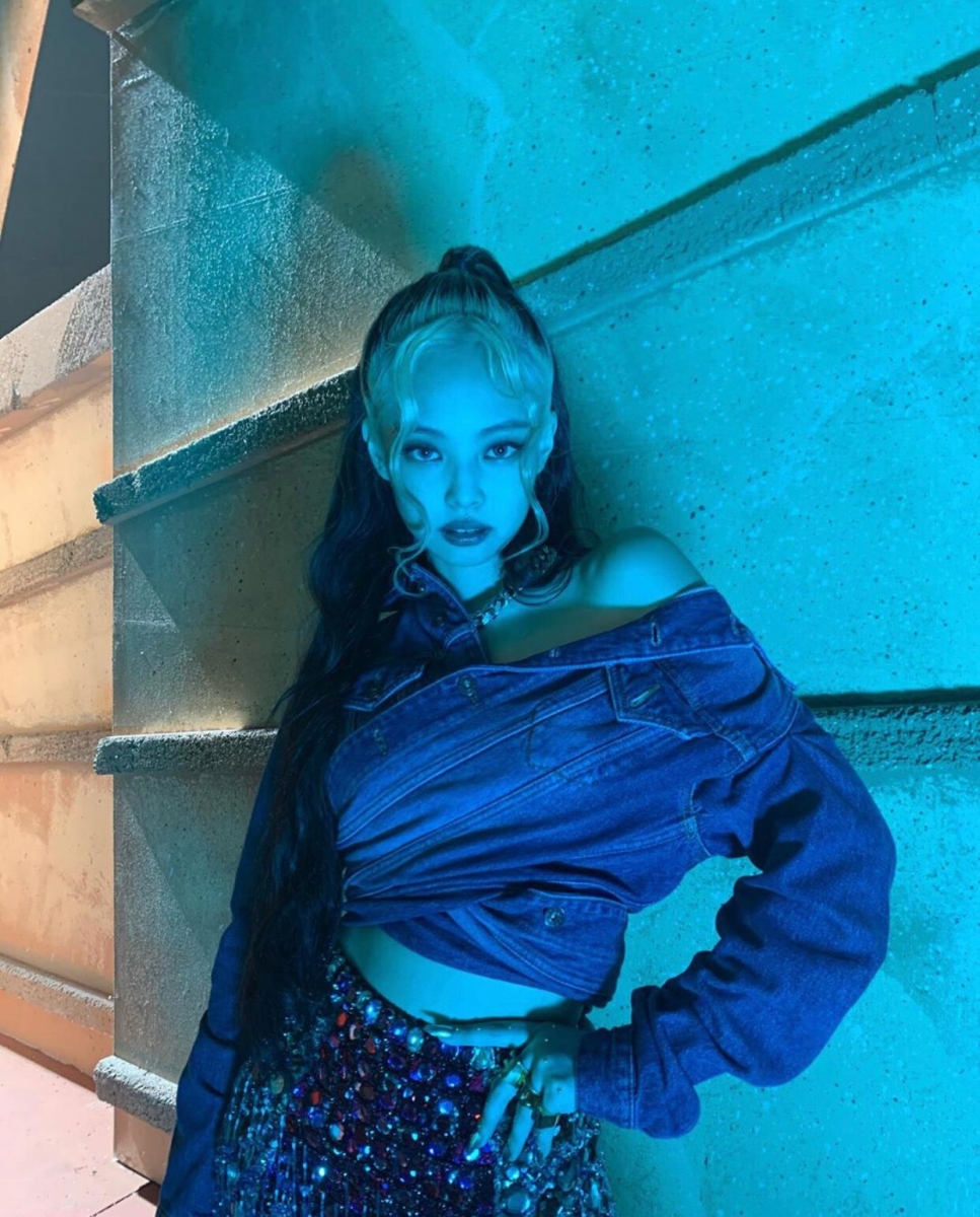 各地女星都梳90年代瘦面「泥鰍劉海」!教你如何keep好髮型防「撻面」 各地女星都梳90年代瘦面「泥鰍劉海」!教你如何keep好髮型防「撻面」